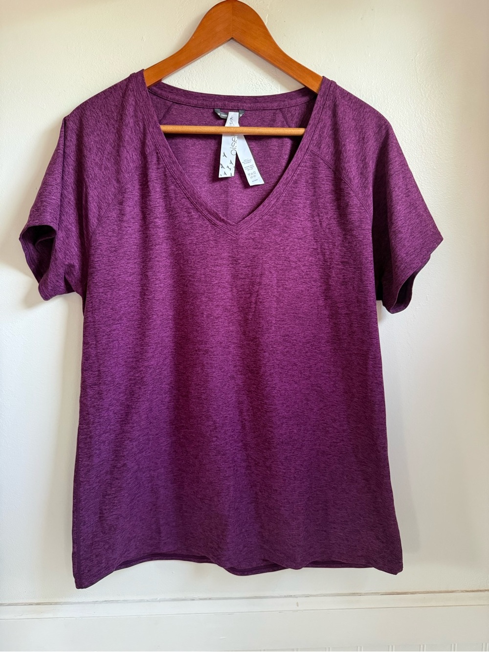 oiselle Lux V-Neck Tee Purple 12